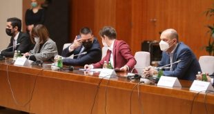 Izvor: TANJUG/VLADA REPUBLIKE SRBIJE/ SLOBODAN MILJEVIC